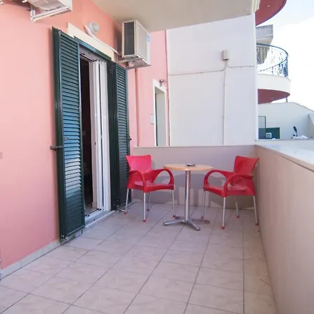 Artemis Aparthotel