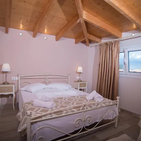 Artemis Aparthotel 3*