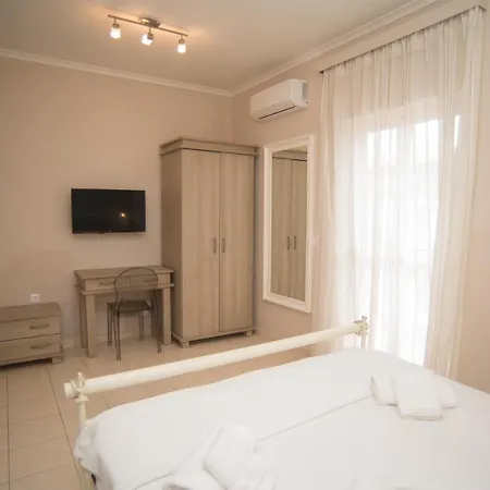 מלון דירות Artemis Lefkáda