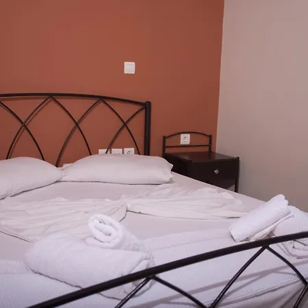 Artemis Aparthotel